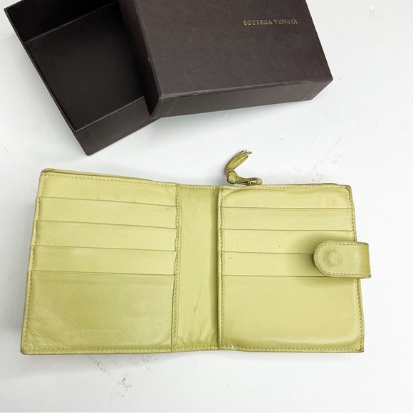 Bottega Veneta Cream Mushroom/Yellow Hue Woven Leather French Flap Wallet - Picture 5 of 10